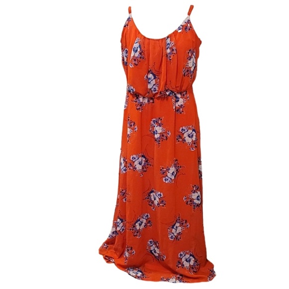 Signature by Robbie Bee Dresses & Skirts - Signature by Robbie Bee Spaghetti Strap Maxi Dress